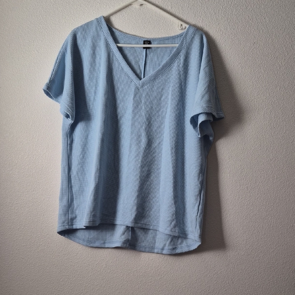 SHEIN Sky Blue V-Neck Short Sleeve Top